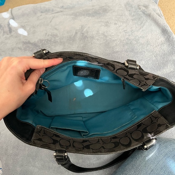 Coach 8K49 Signature Jacquard Black Leather Shoulder Bag - Picture 4 of 7